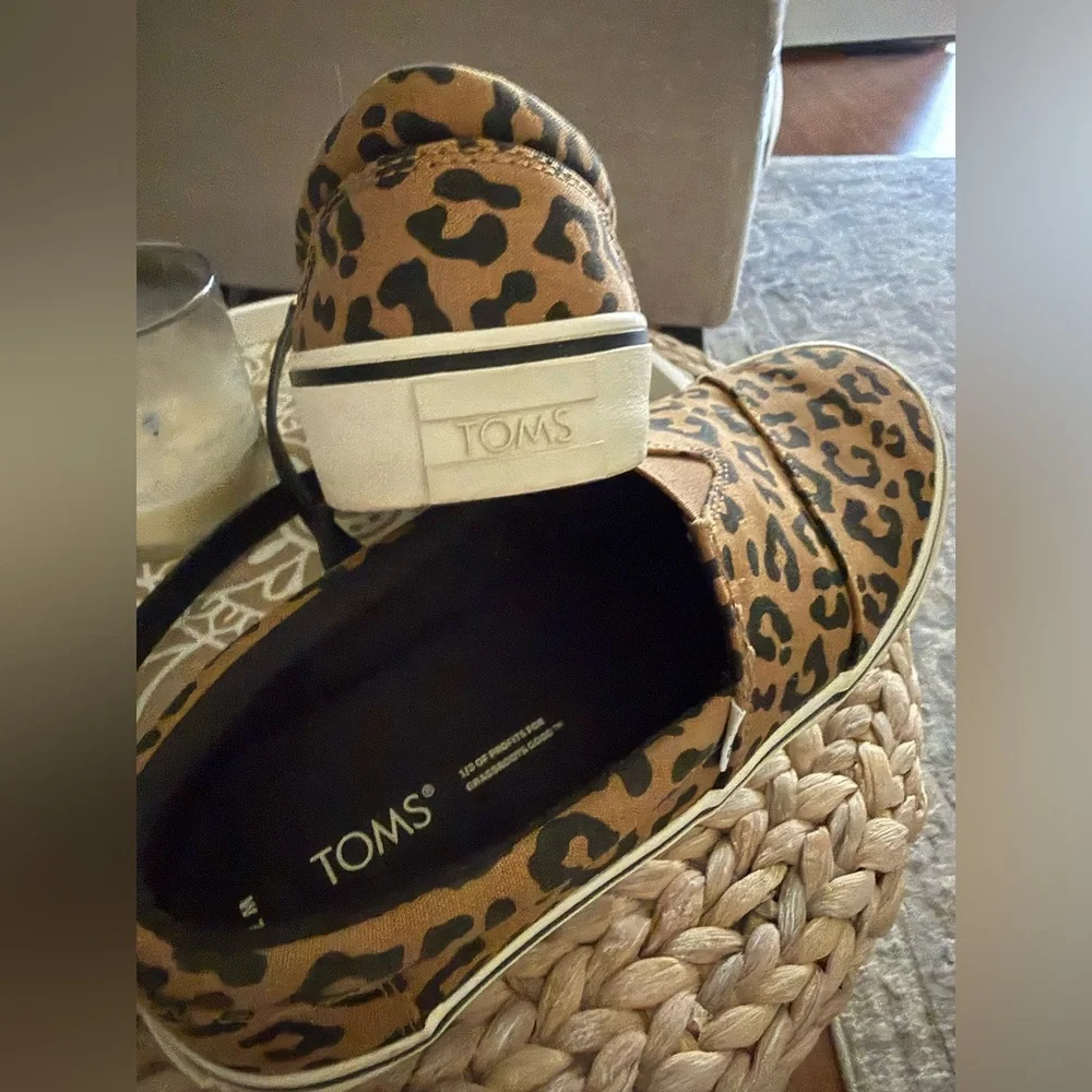 TOMS womens Leopard Print Slip-On Sneakers - Tan and Black - Picture 8 of 9
